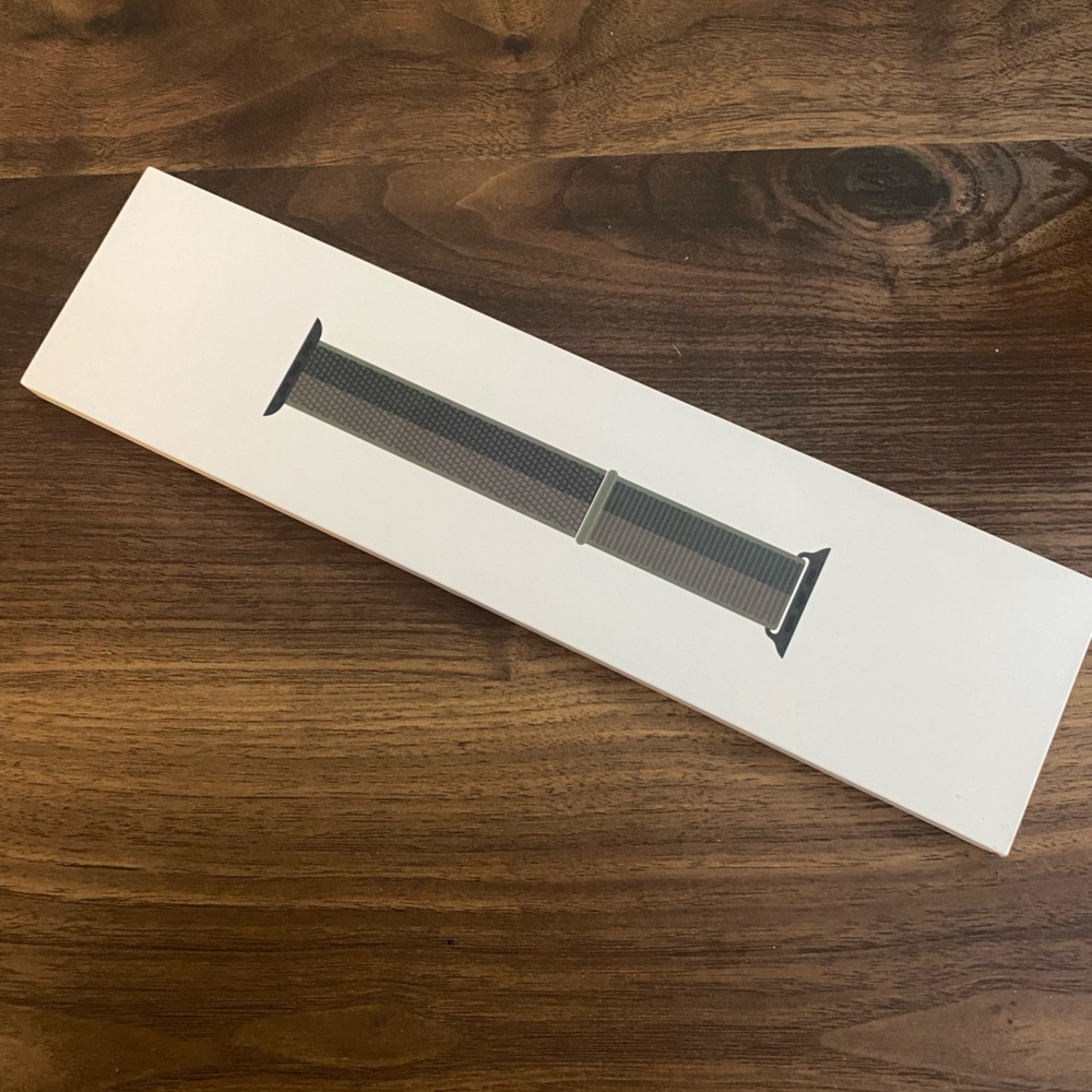 45MM Tornado/Gray Apple Sport Loop